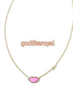 Lips Gold Pendant Necklace in Hot Pink Mother-of-Pearl